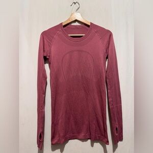 lululemon athletica Long Sleeve Tee in Burgundy